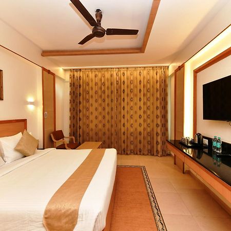 Hotel Roopa Mysore Εξωτερικό φωτογραφία