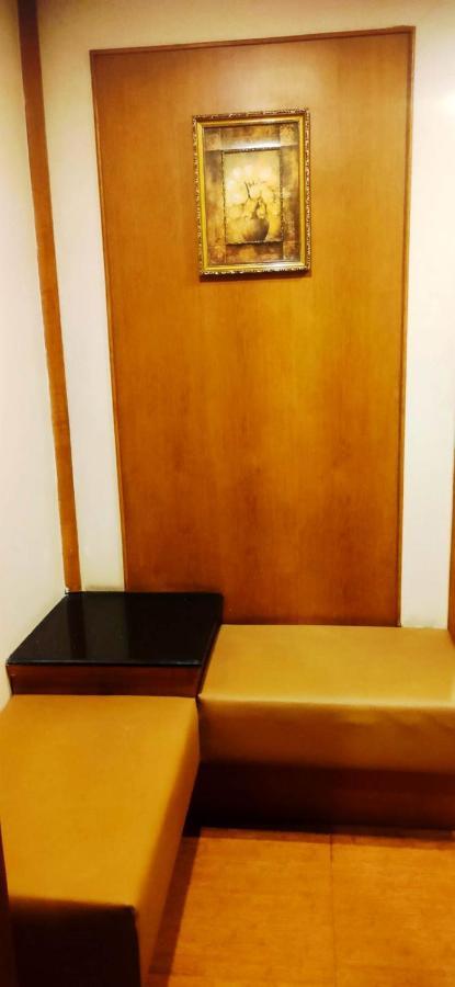 Hotel Roopa Mysore Εξωτερικό φωτογραφία
