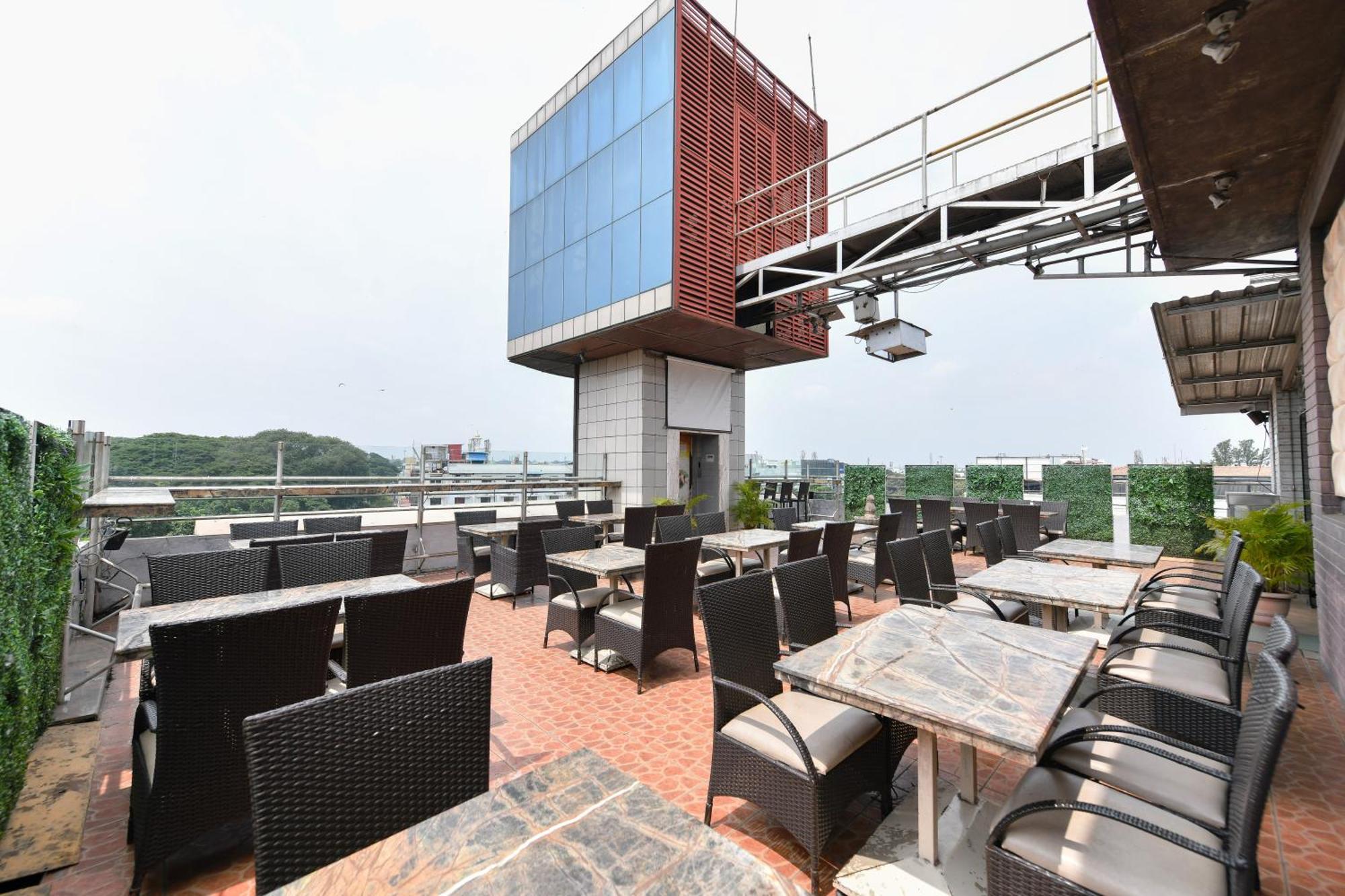 Hotel Roopa Mysore Εξωτερικό φωτογραφία