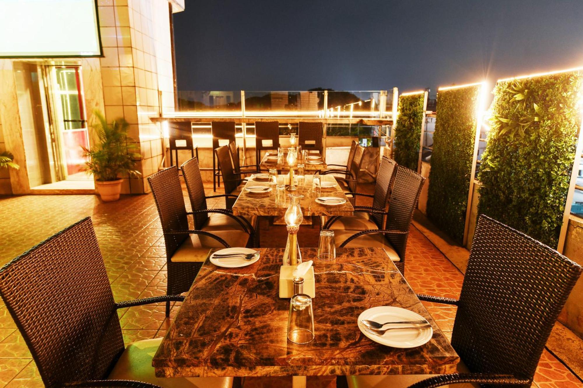 Hotel Roopa Mysore Εξωτερικό φωτογραφία