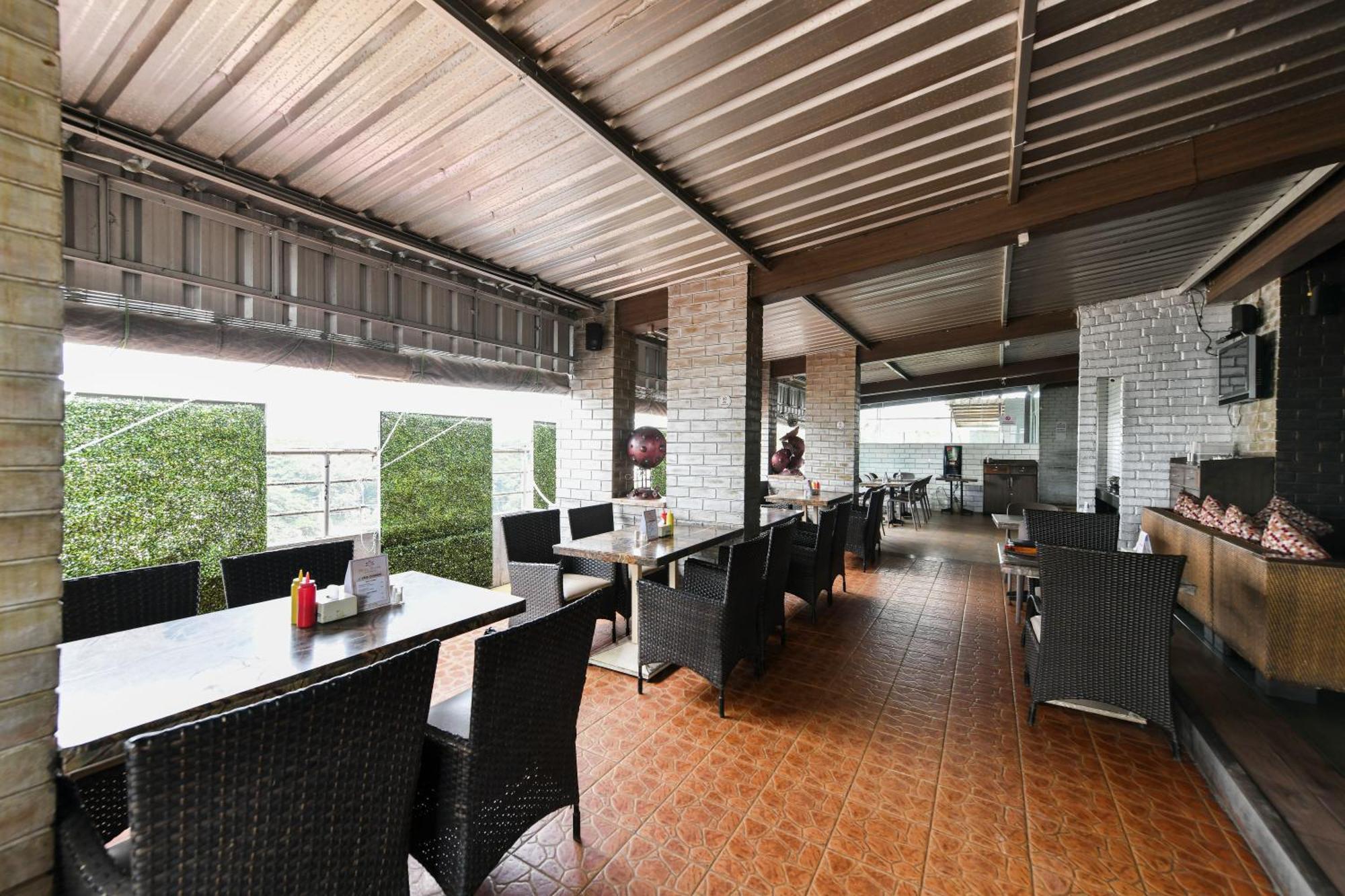 Hotel Roopa Mysore Εξωτερικό φωτογραφία